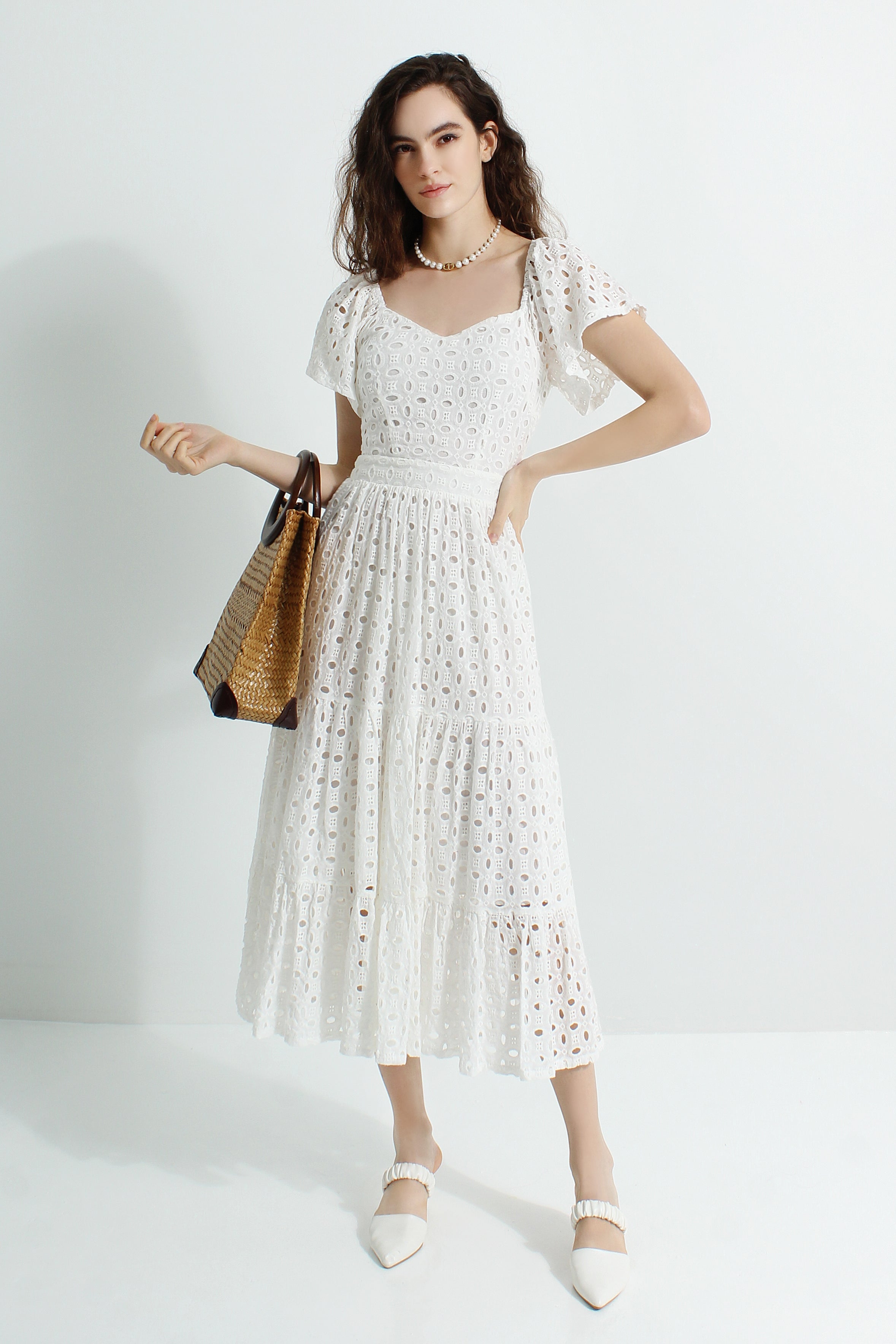 Lace Sweetheart Maxi Dress
