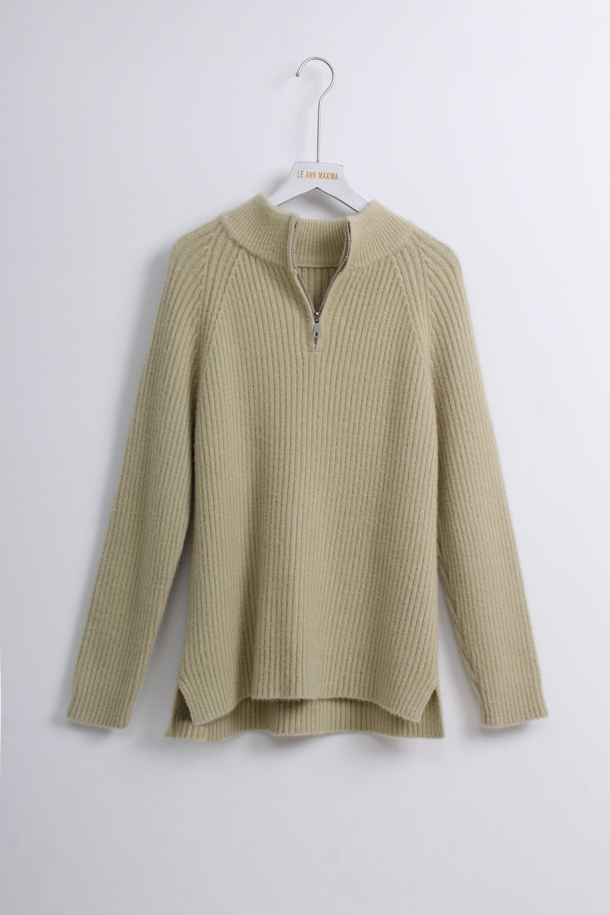 Knit Quater Zip Sweater (Free Size)
