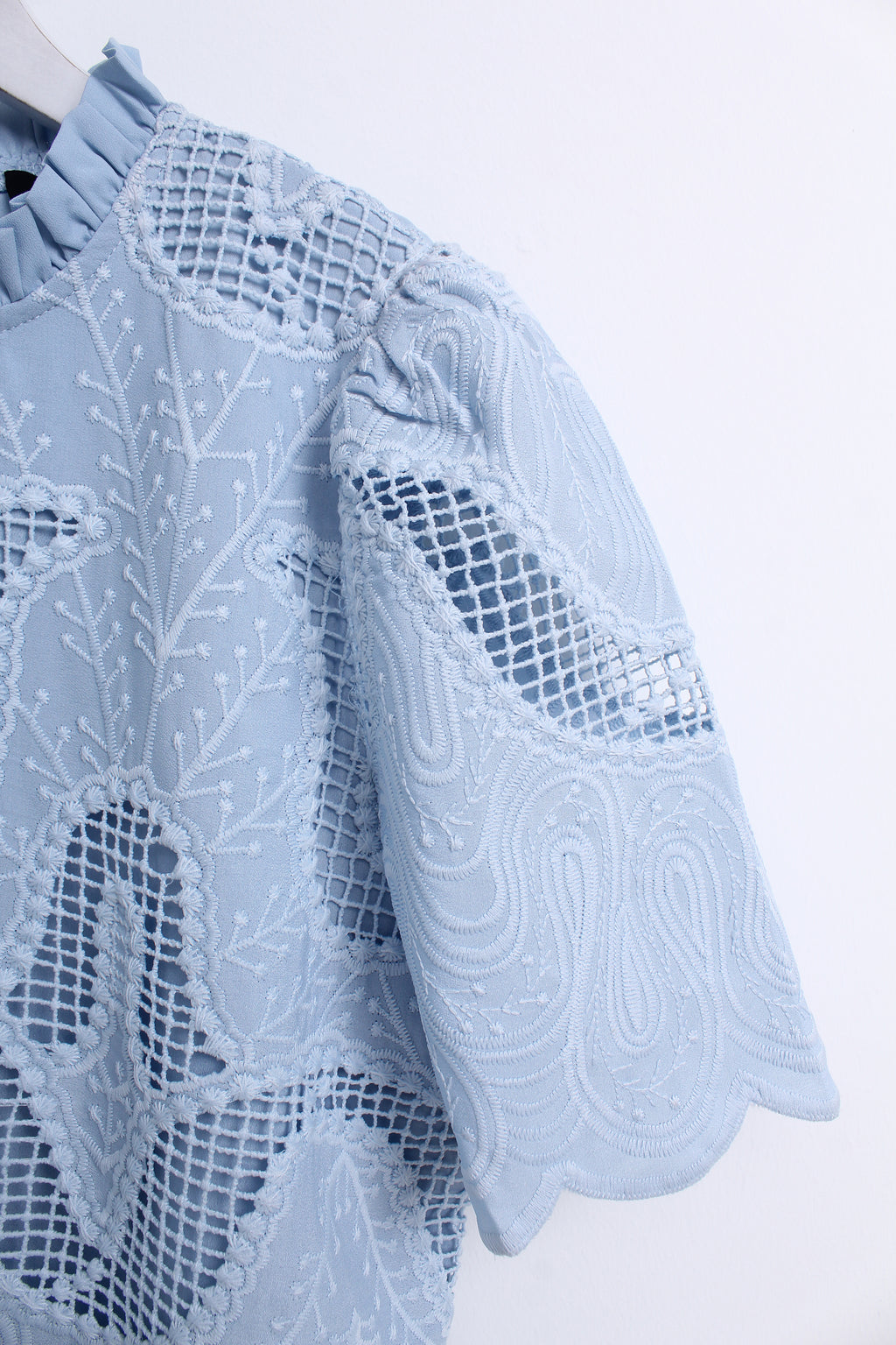Scalloped Ruffled Blouse in Blue (M size)
