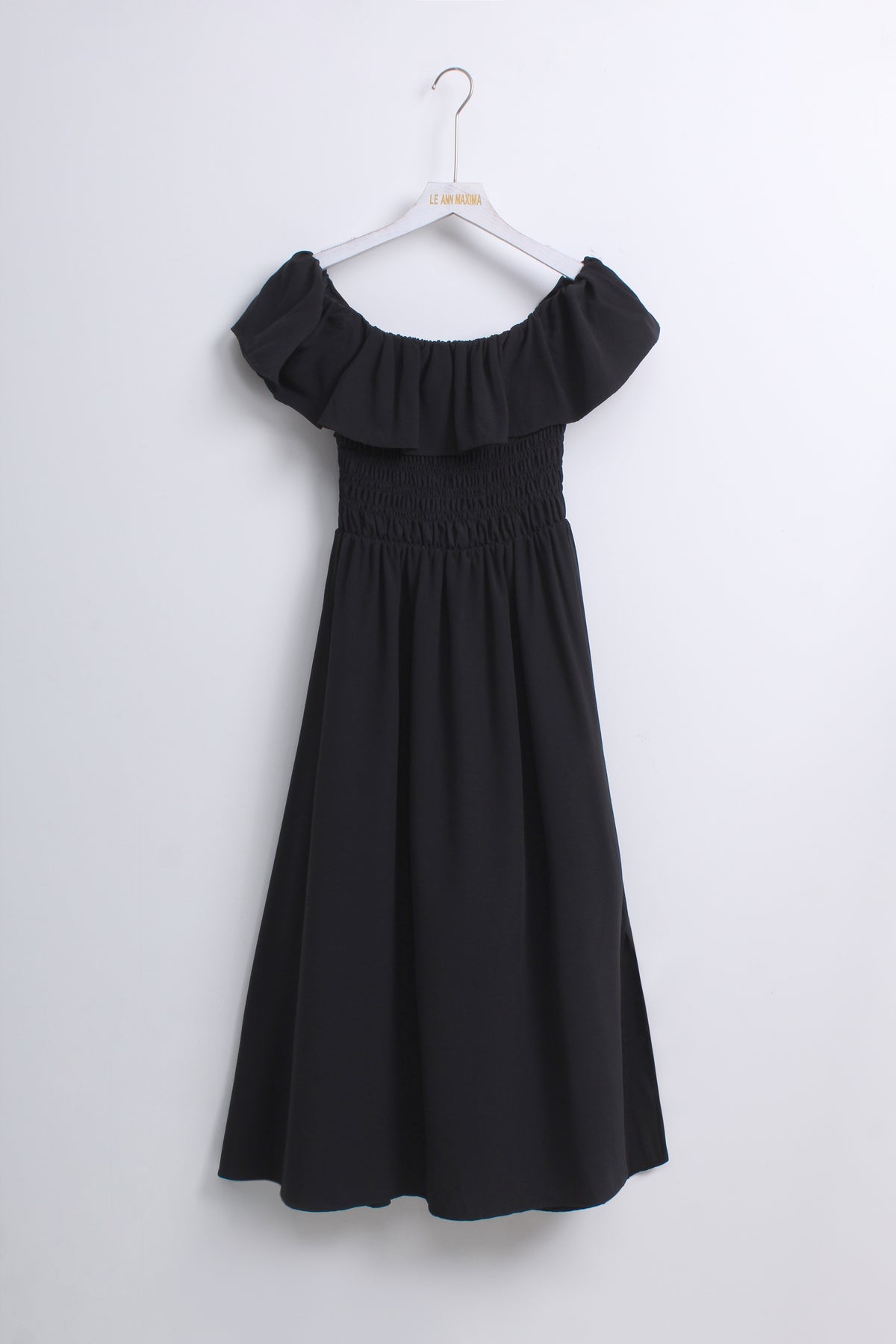 Off the Shoulder Maxi Dress (Free size)