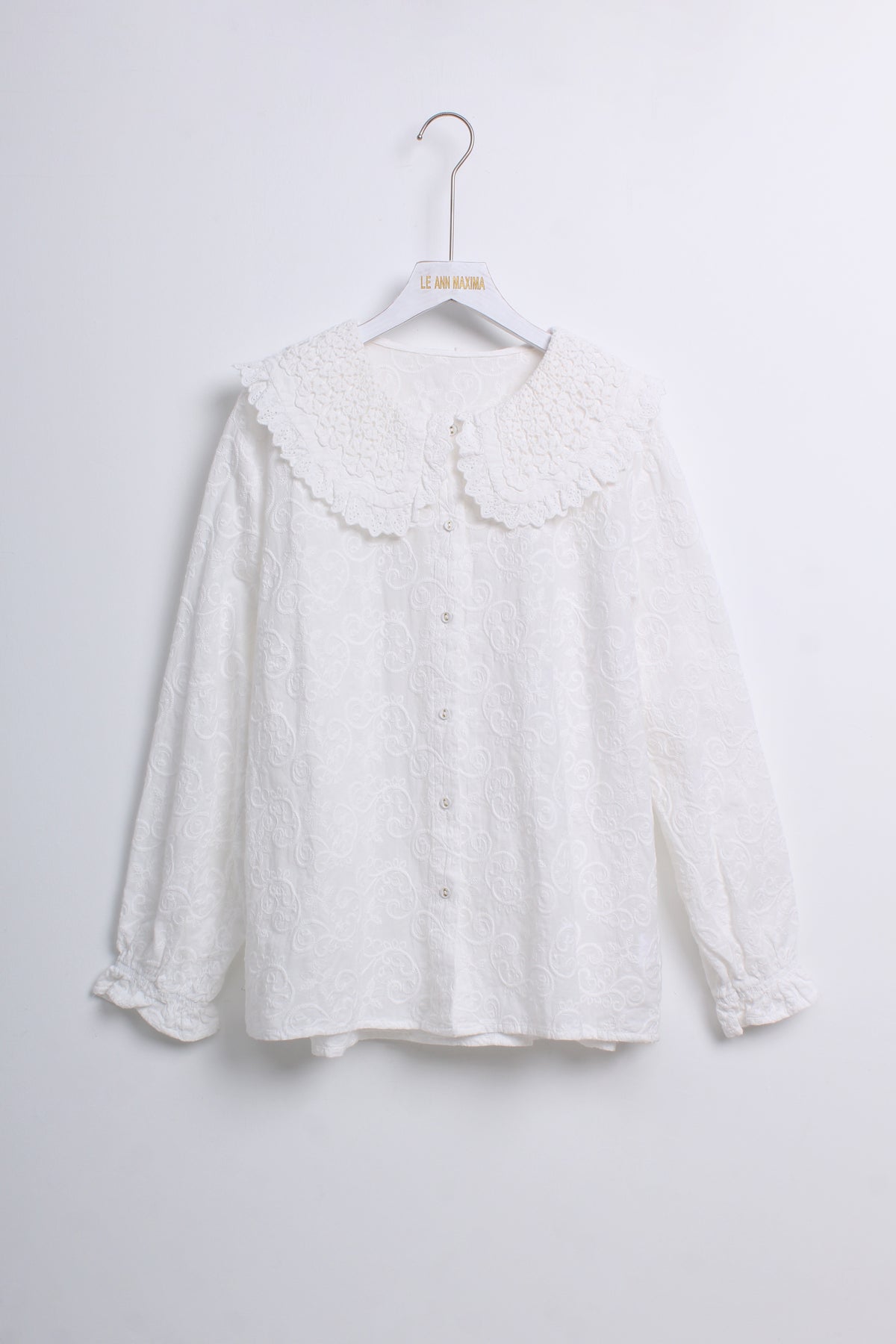 Peter Pan Collar Lace Top in White & Beige (Free size)