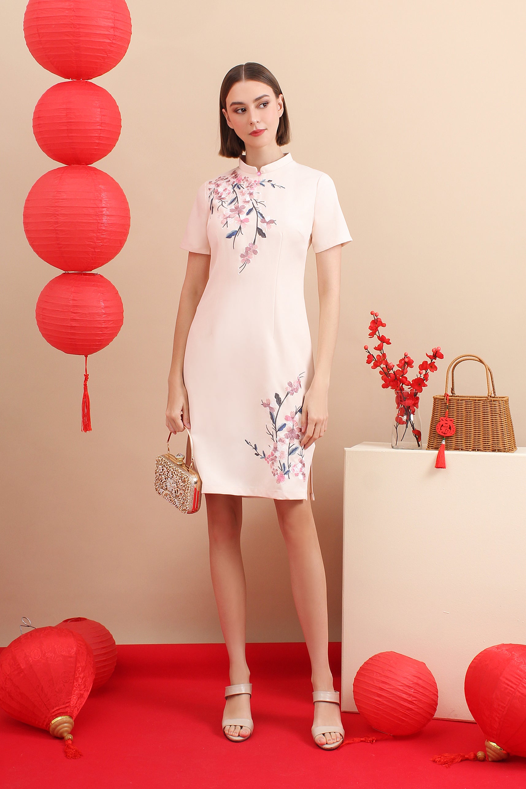 Hua Embroidered Qipao
