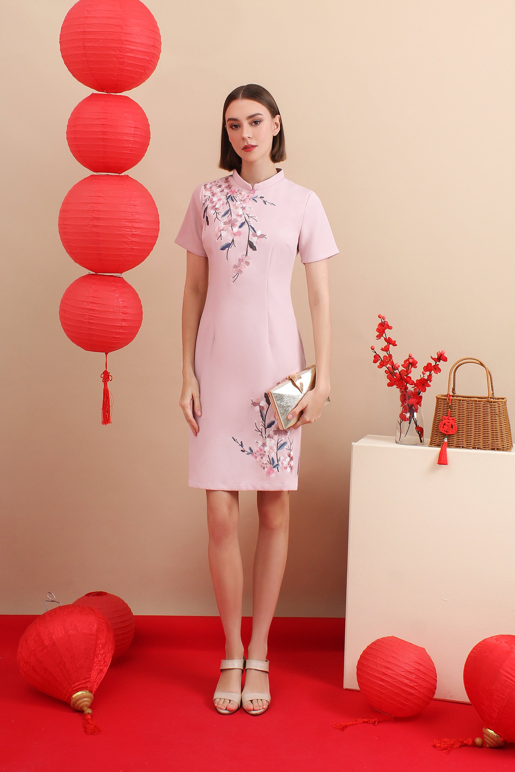 Hua Embroidered Qipao
