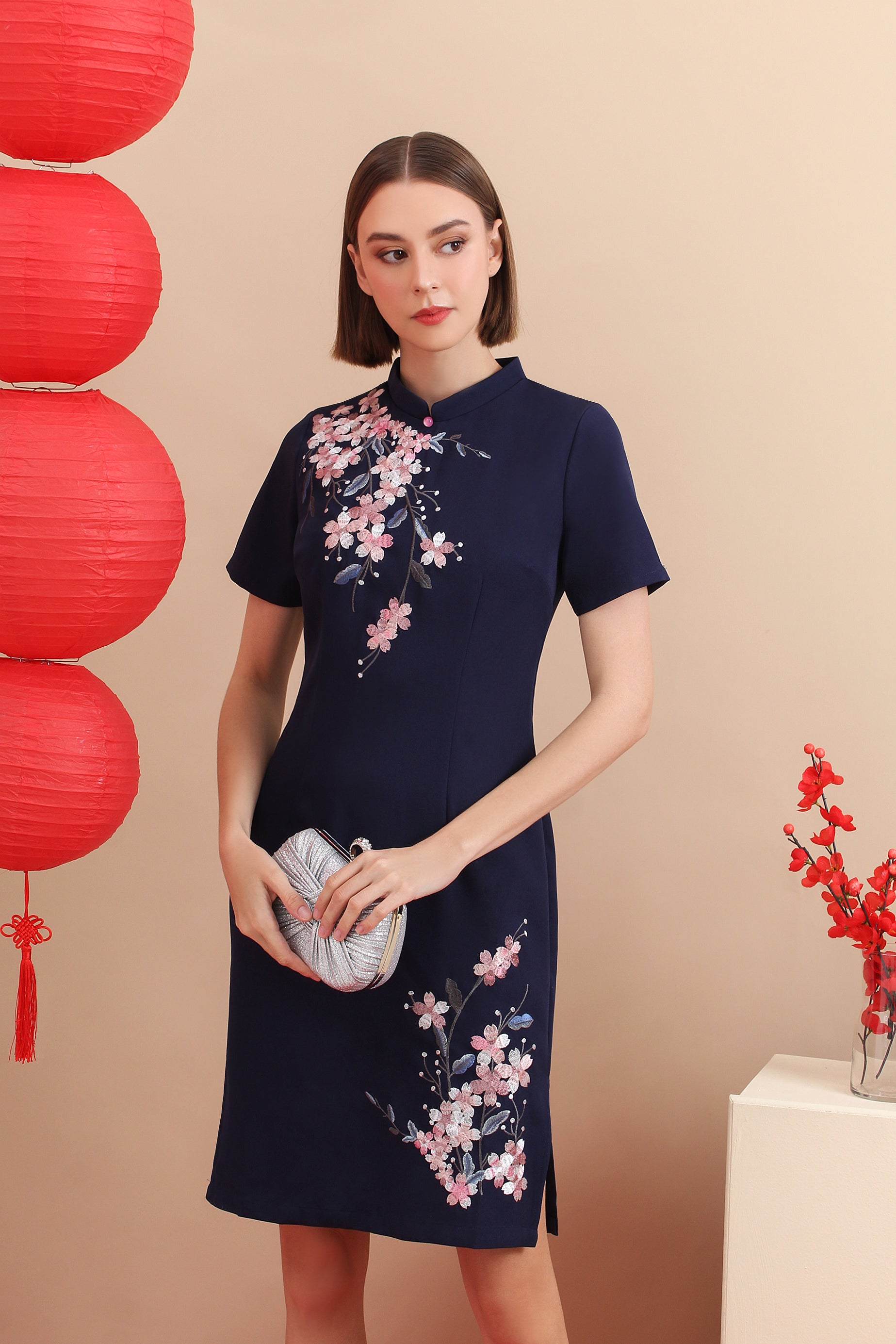 Hua Embroidered Qipao
