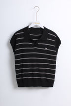 Knit Polo Top with Dog-shaped Charm (Free size)