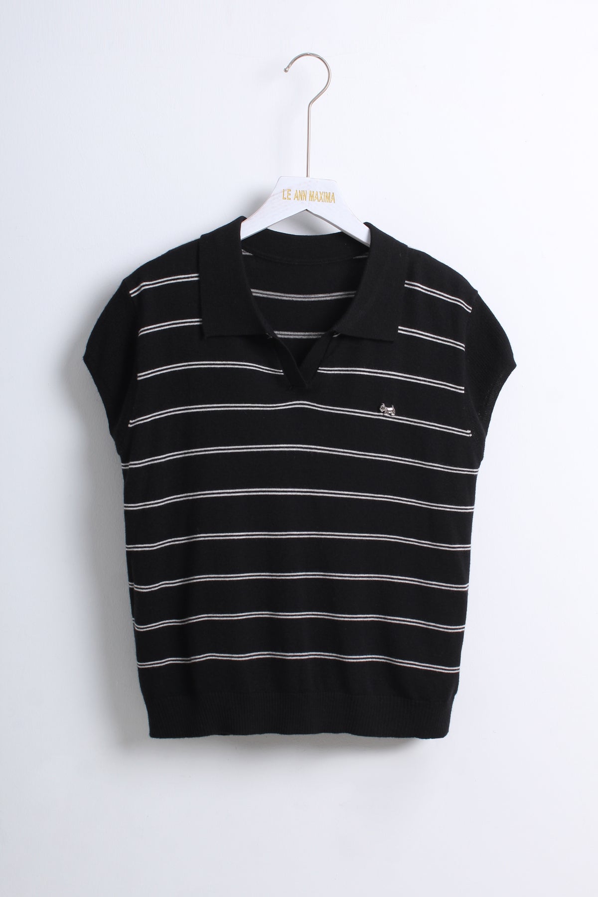 Knit Polo Top with Dog-shaped Charm (Free size)