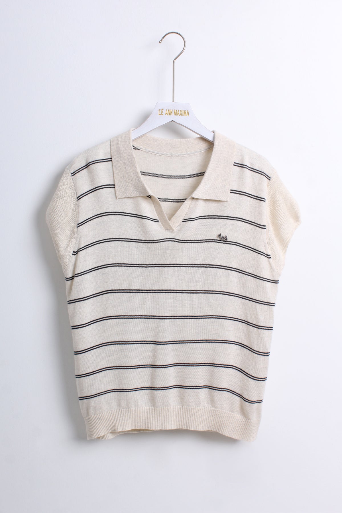 Knit Polo Top with Dog-shaped Charm (Free size)