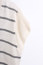 Knit Polo Top with Dog-shaped Charm (Free size)