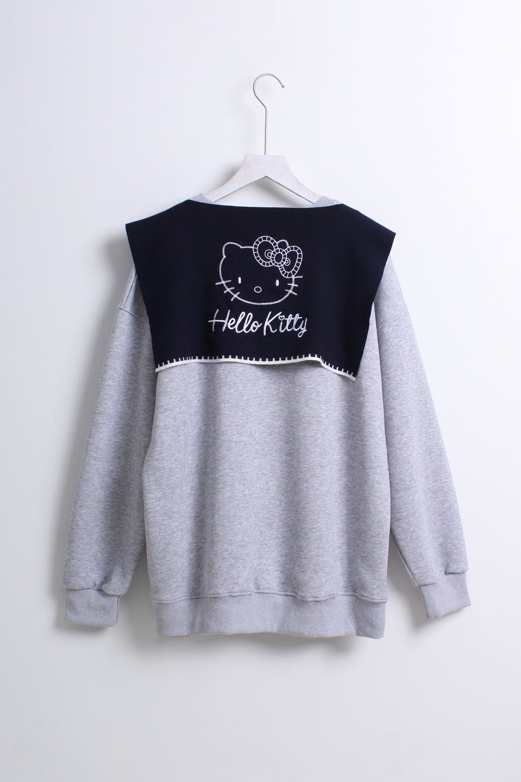 Hello Kitty Sweater in Grey (Free size)