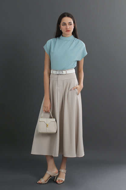 Makeda Sleeveless Turtleneck T-shirt Crew Neck Tee Knit Top