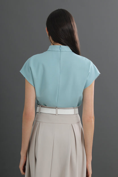 Makeda Sleeveless Turtleneck T-shirt Crew Neck Tee Knit Top