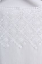 Lace Blouse in White (Free size)