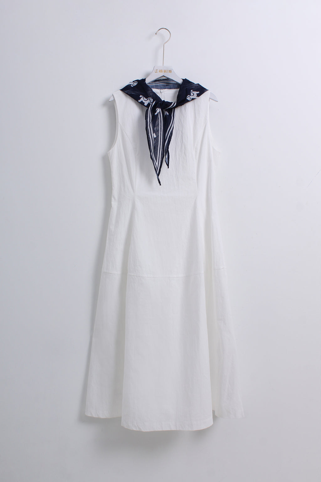 Norelle Boat Neck Dress in White (L size)