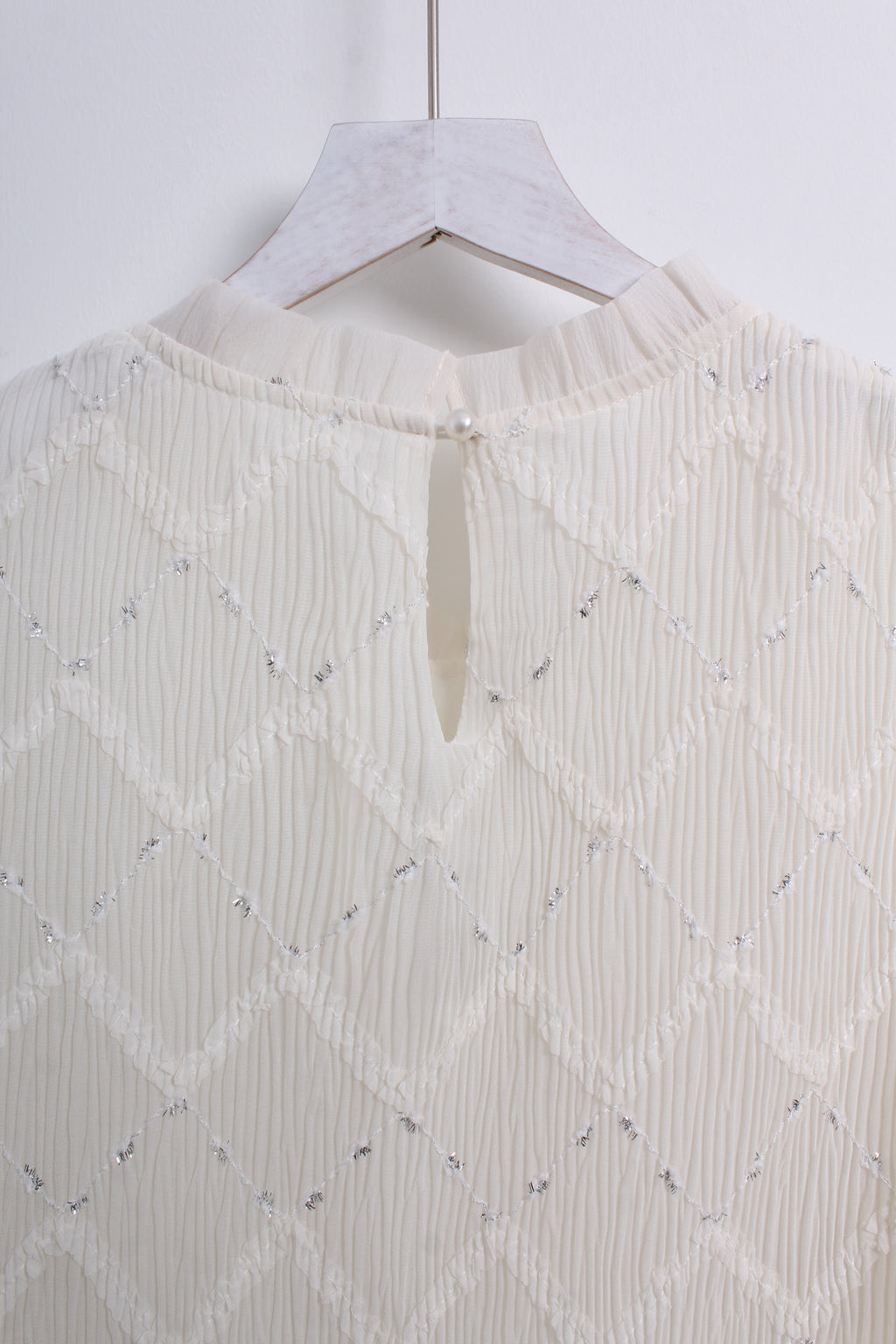 Off-white Eyelet Lace Blouse (XL size)