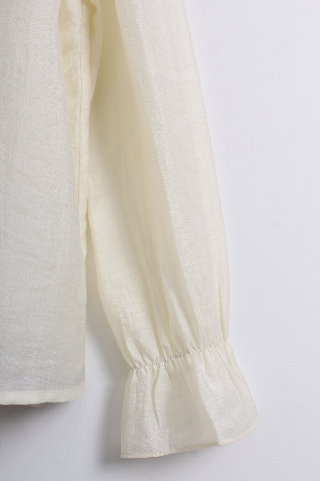 Lilia Ruffle Blouse (M size)