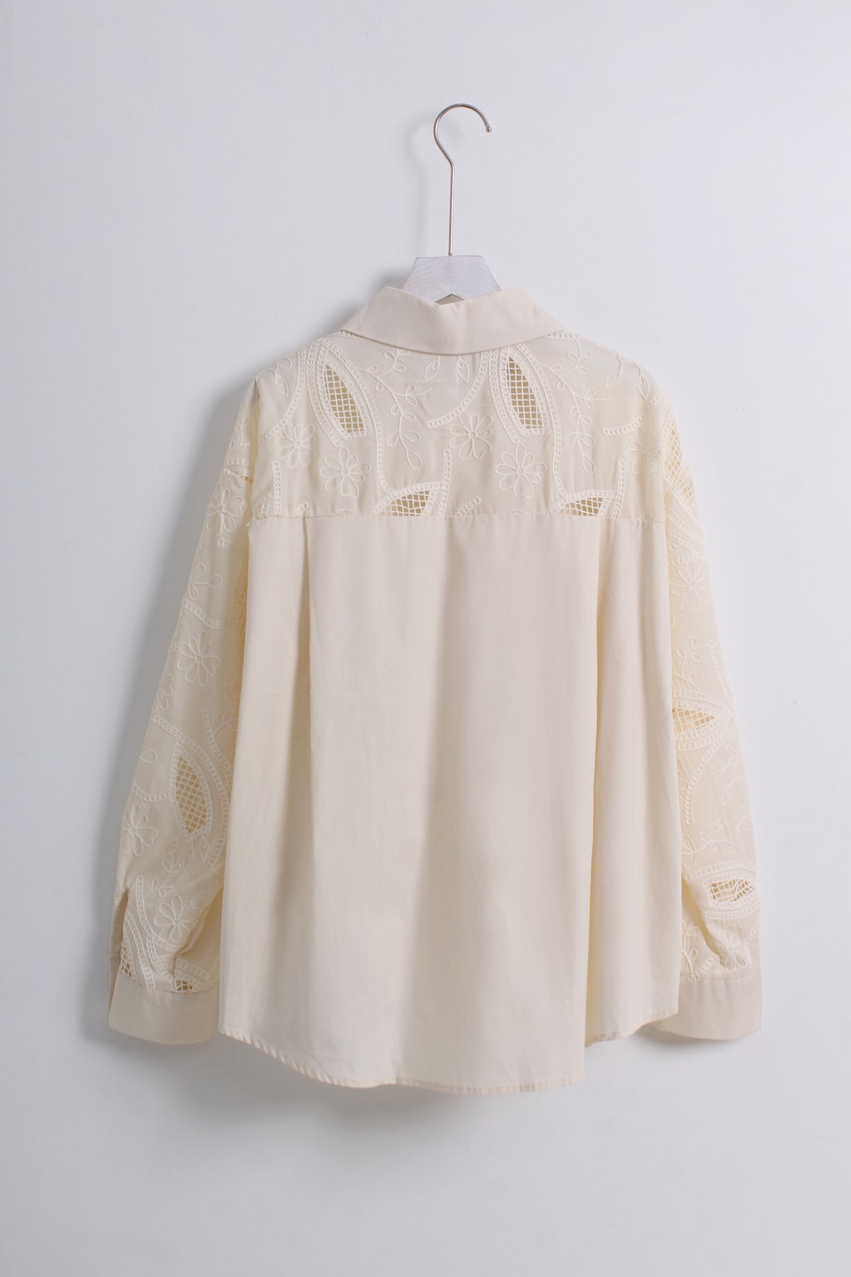 Lace Button Shirt (Free size)