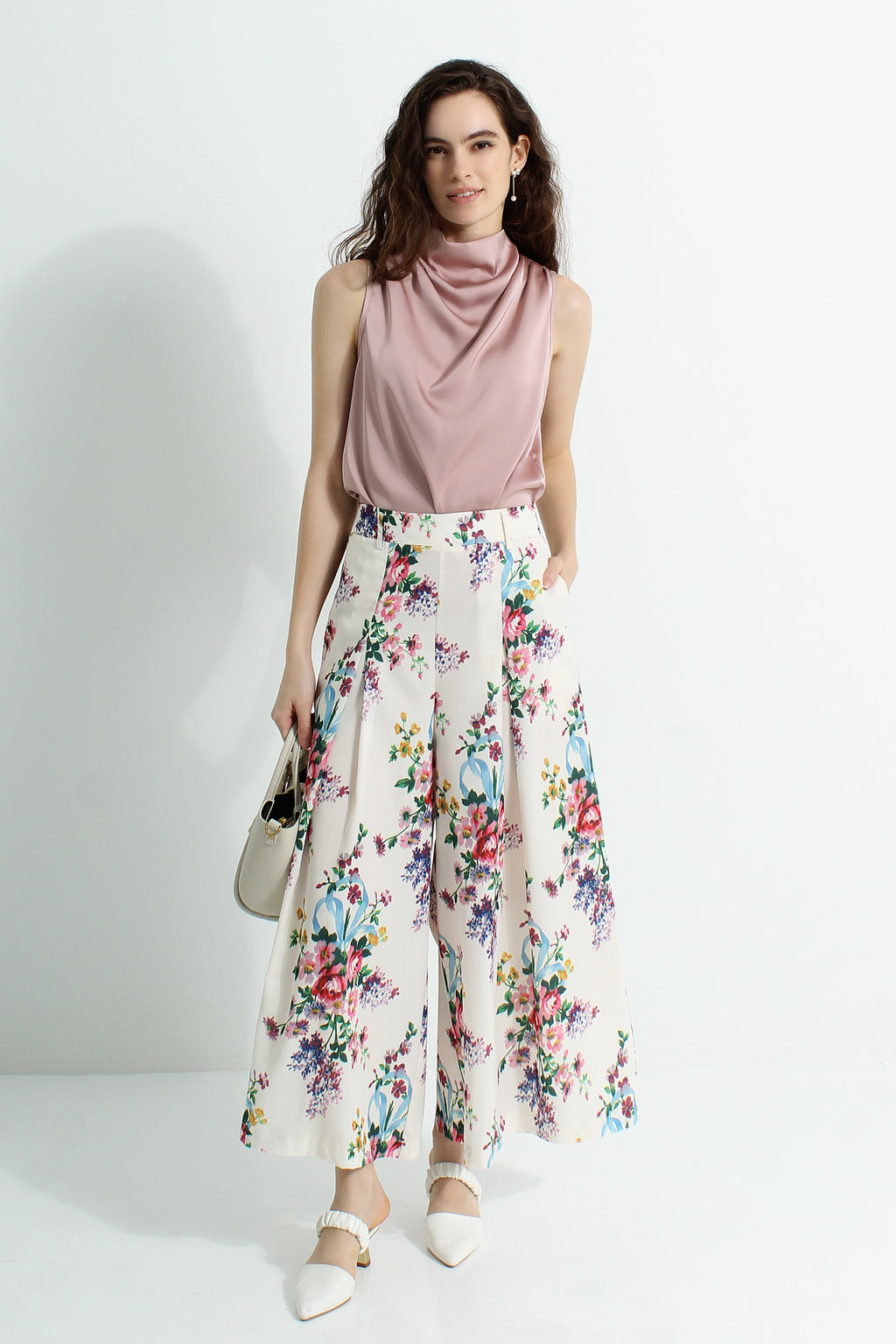 Avyanna Floral Wide Leg Pants