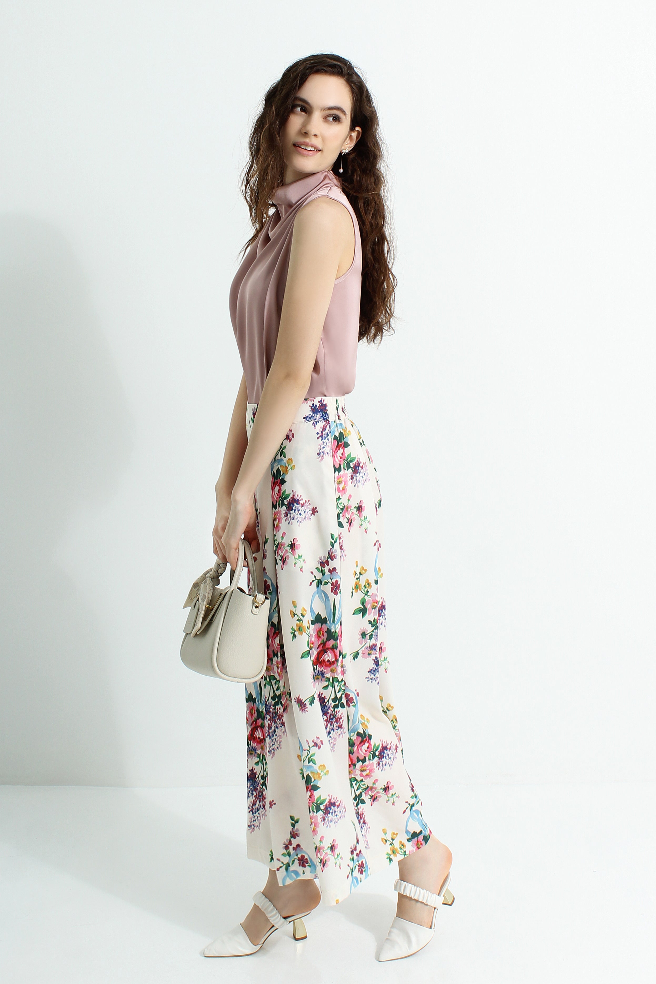 Avyanna Floral Wide Leg Pants
