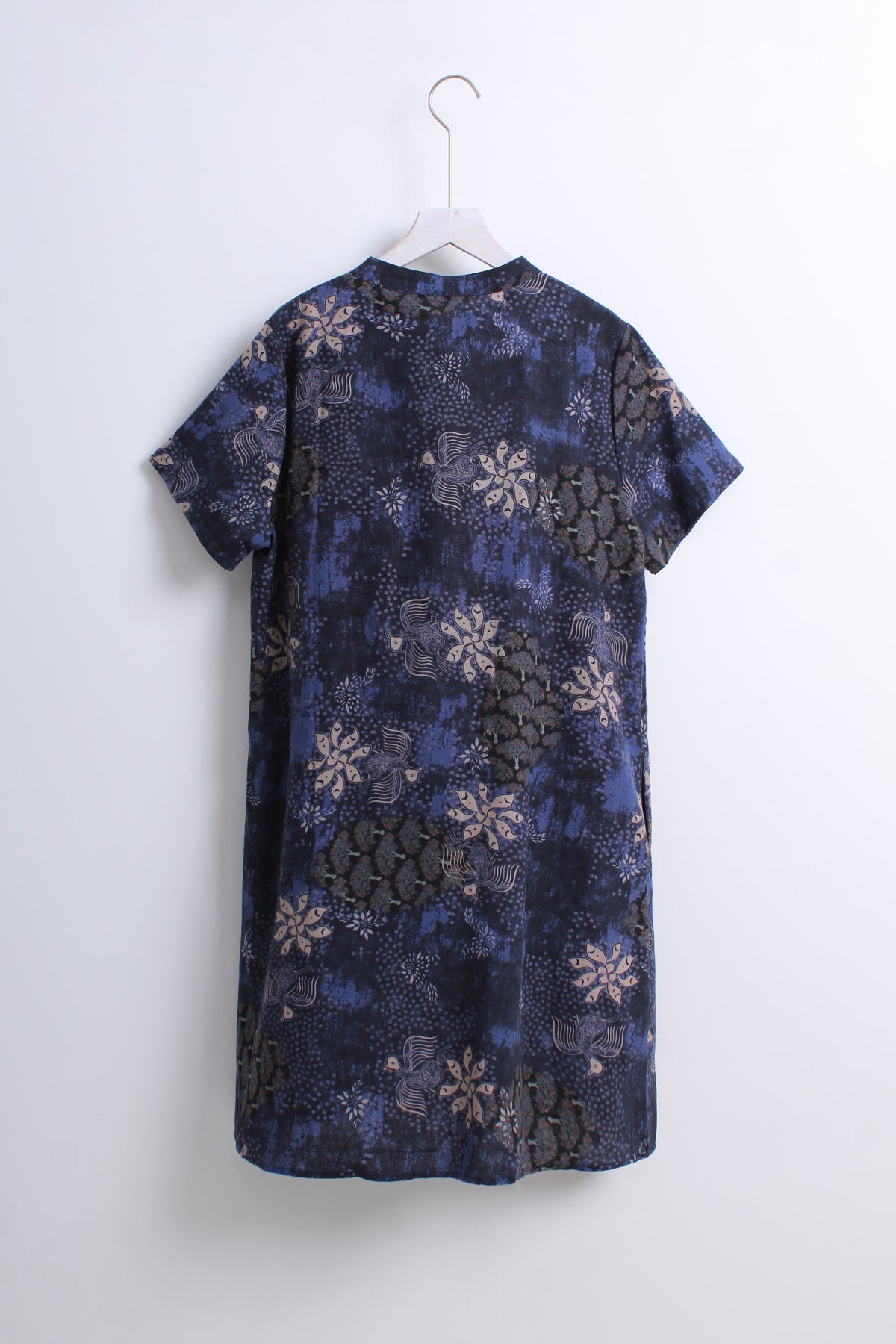 Zong Tai Cheongsam in Blue (M & XL size)