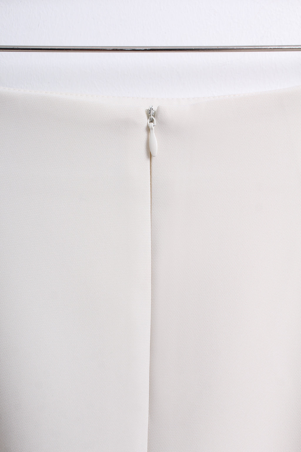 Satin Lace Trim Midi Skirt (L size)
