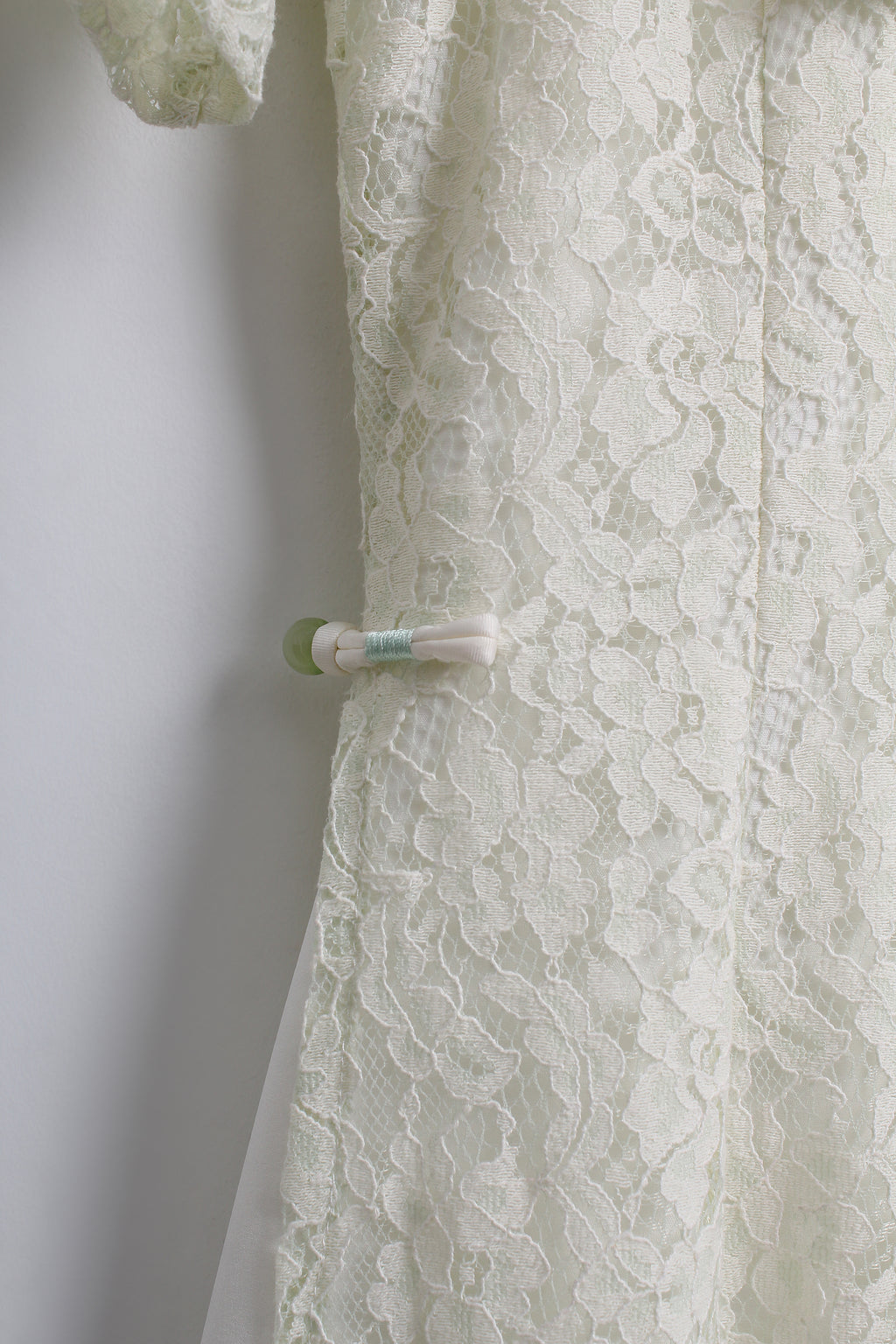 Lace Cheongsam in Light Green (Free size)