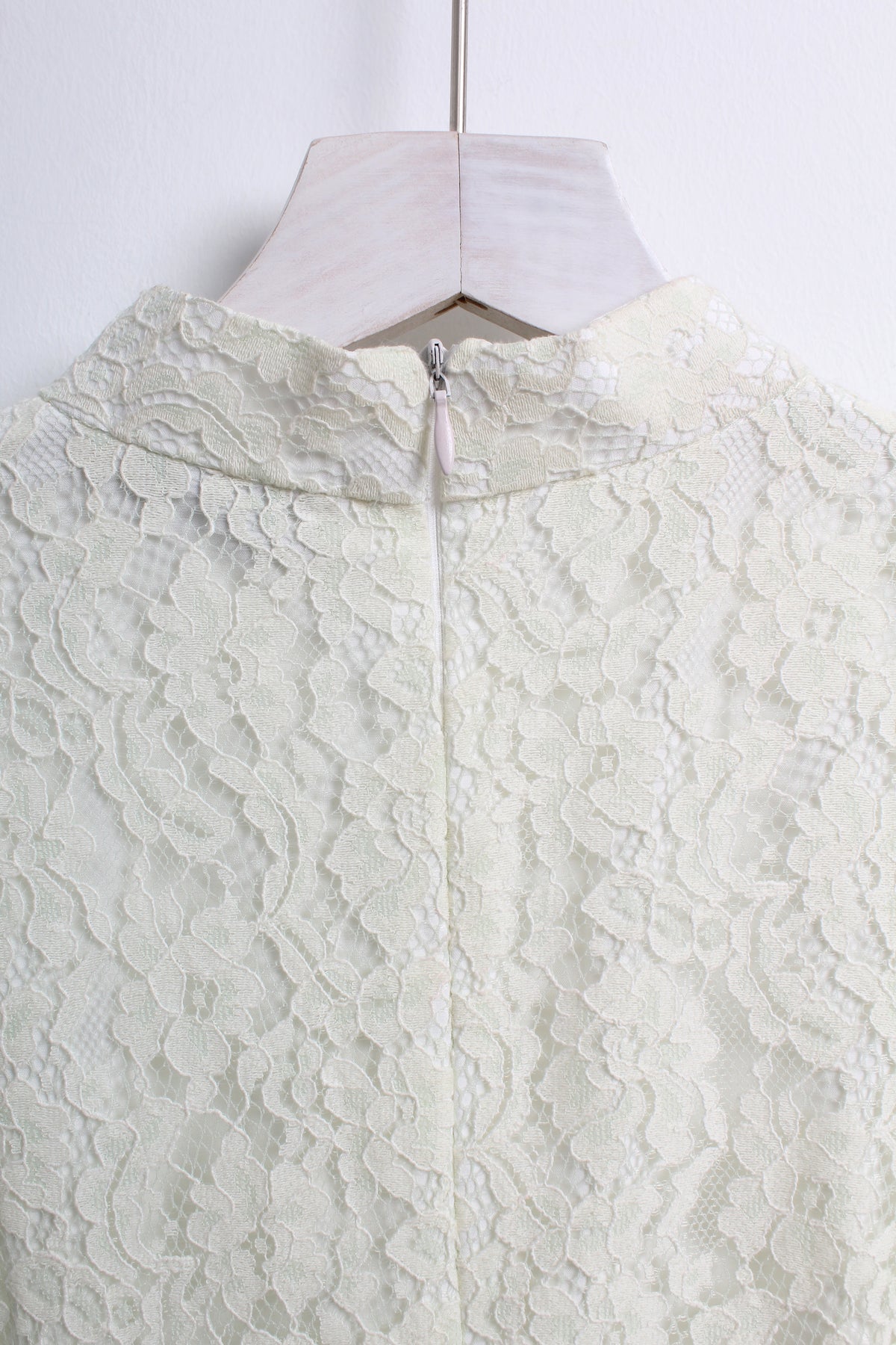 Lace Cheongsam in Light Green (Free size)