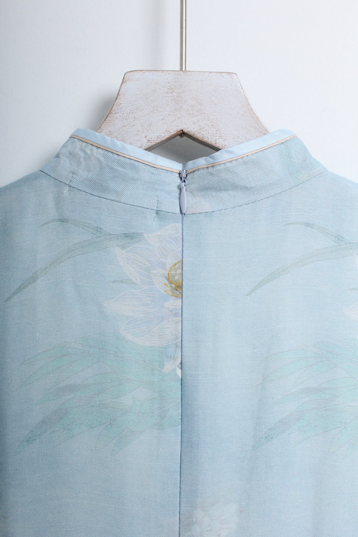 Sky Blue Cheongsam (L size)