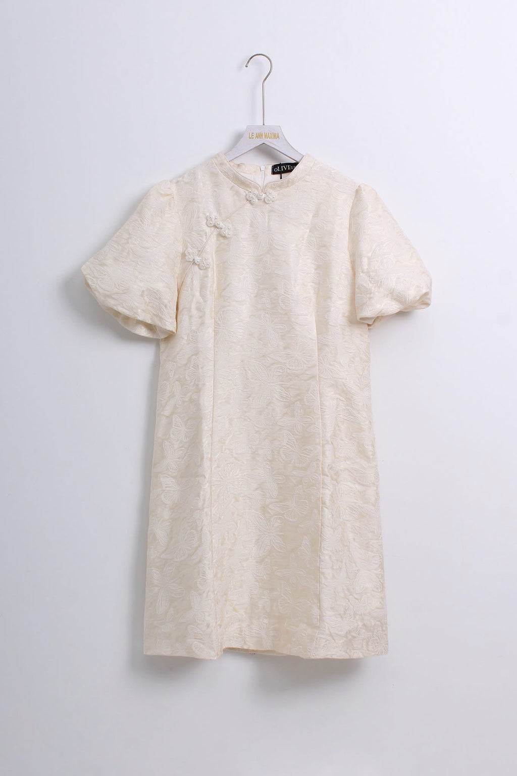 白蝶映华旗袍 White Butterfly Qipao
