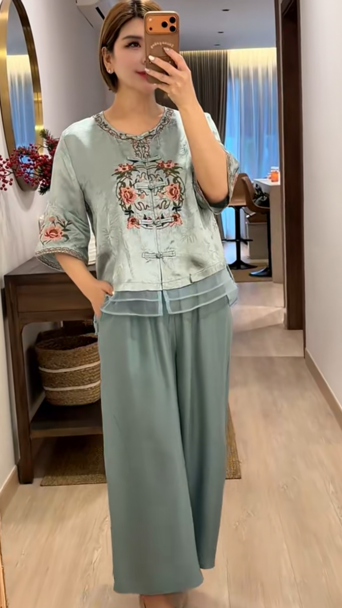 Enchantress of Lotus Cheongsam Blouse Top [FREE SIZE]