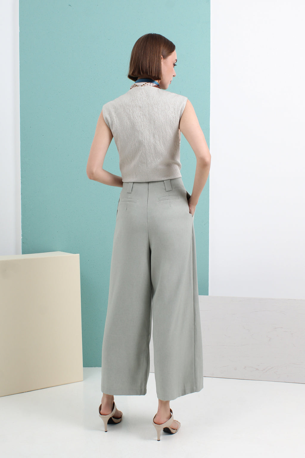 Front-Slit Wide Leg Pleated Pants