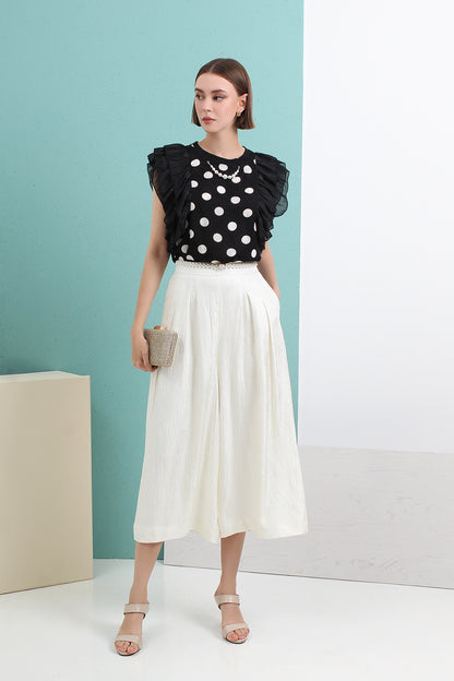 Textured Pleated Wide-Leg Pants