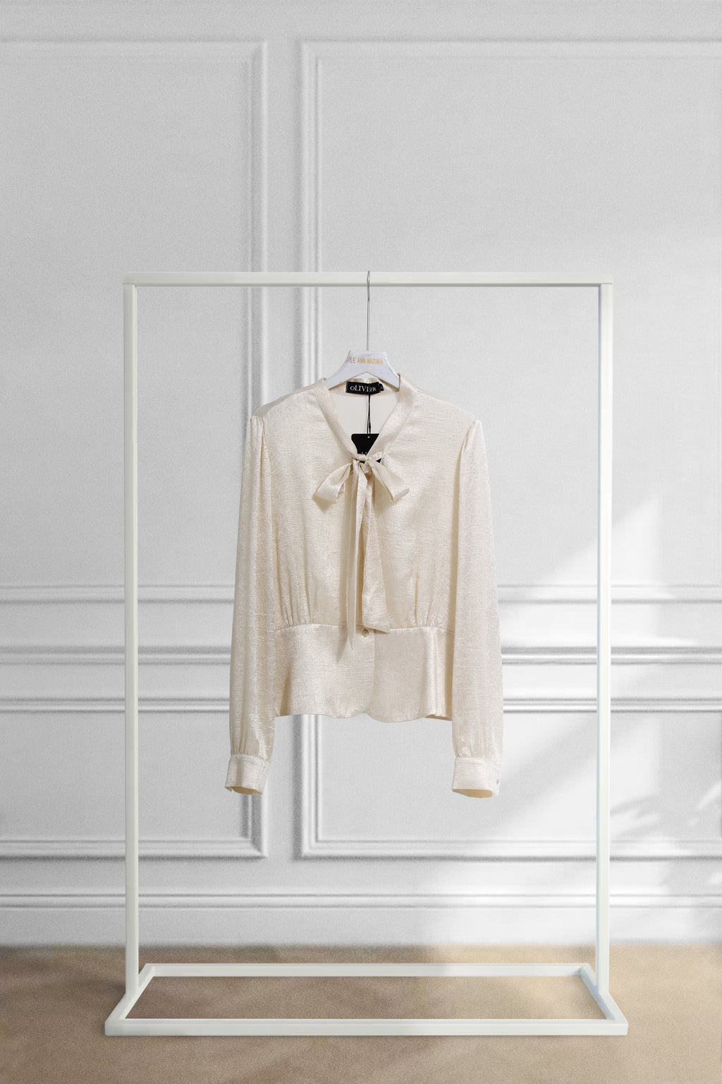 12500213 Blouse