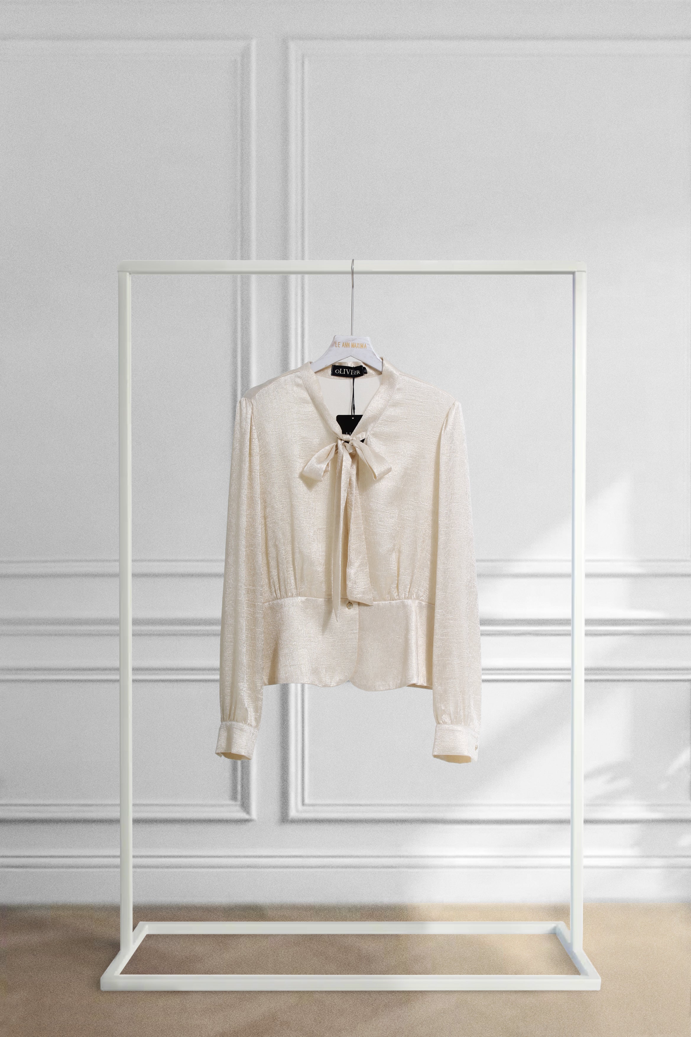 12500213 Blouse