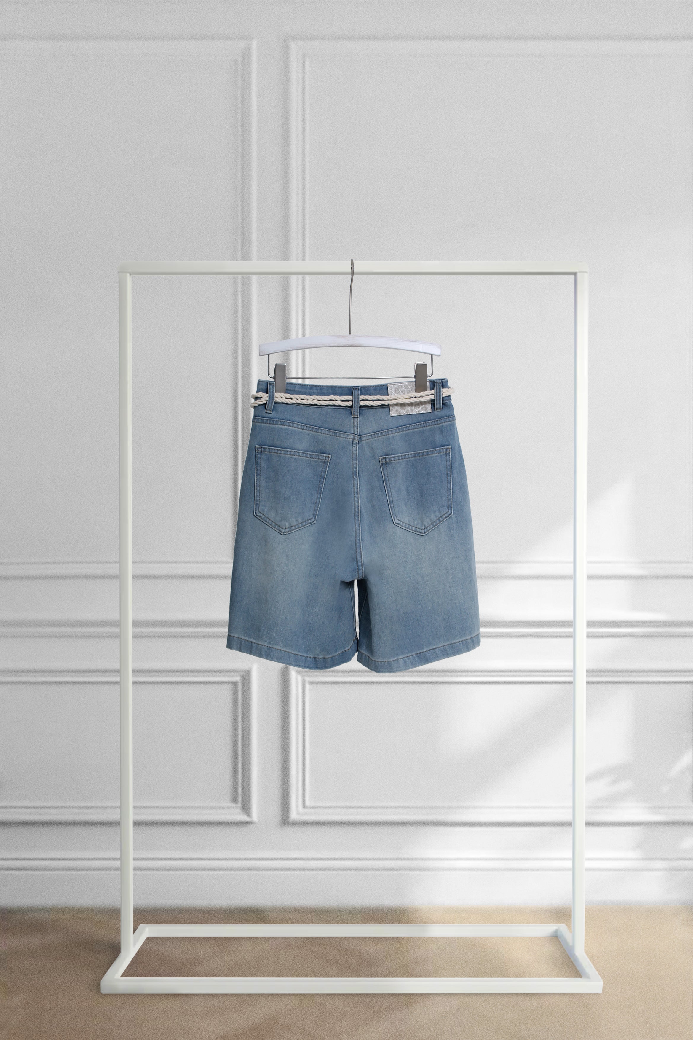 12501170 Short Pants
