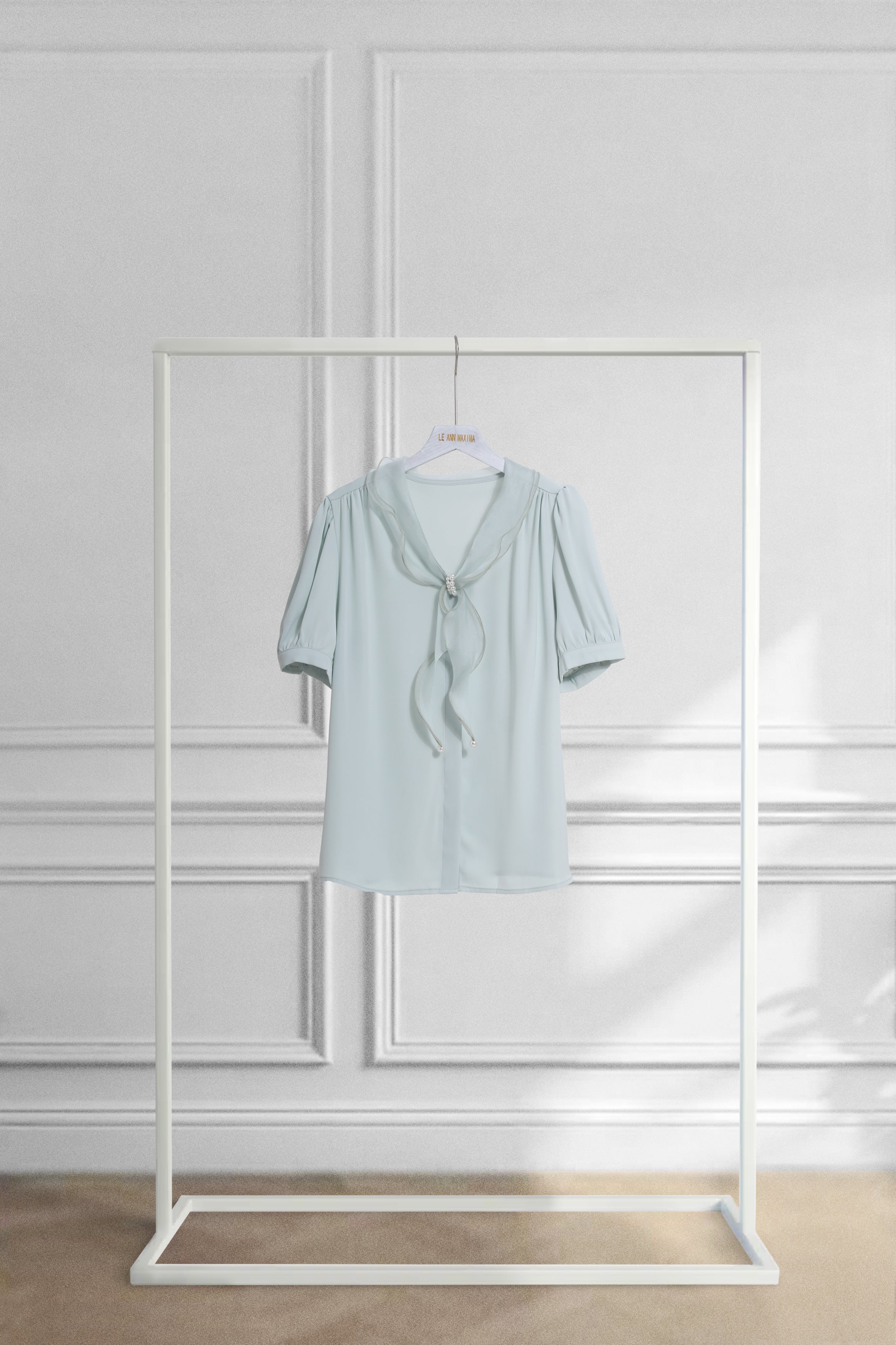 12501744 Blouse