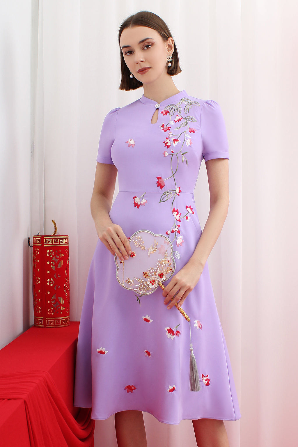 Chaska Embroidered Modern Cheongsam