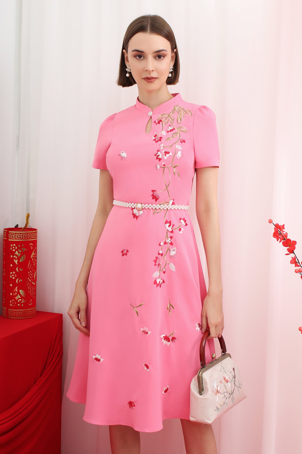 Chaska Embroidered Modern Cheongsam