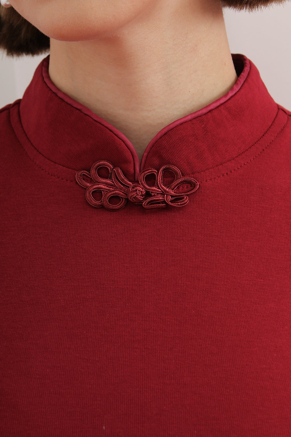 绾月 WANYUE Modern Qipao Top