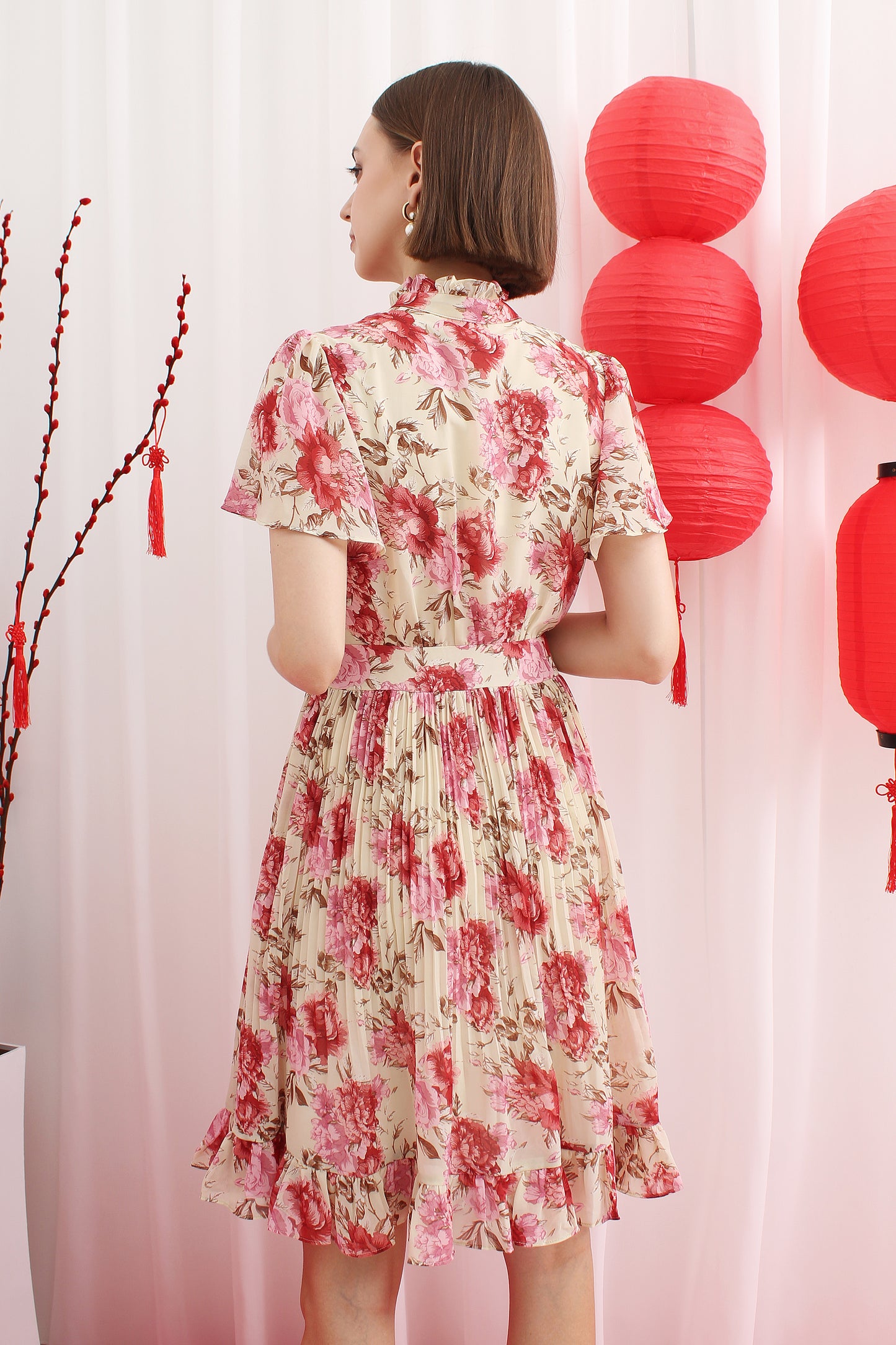 Amberlee Romantic Floral Chiffon Dress