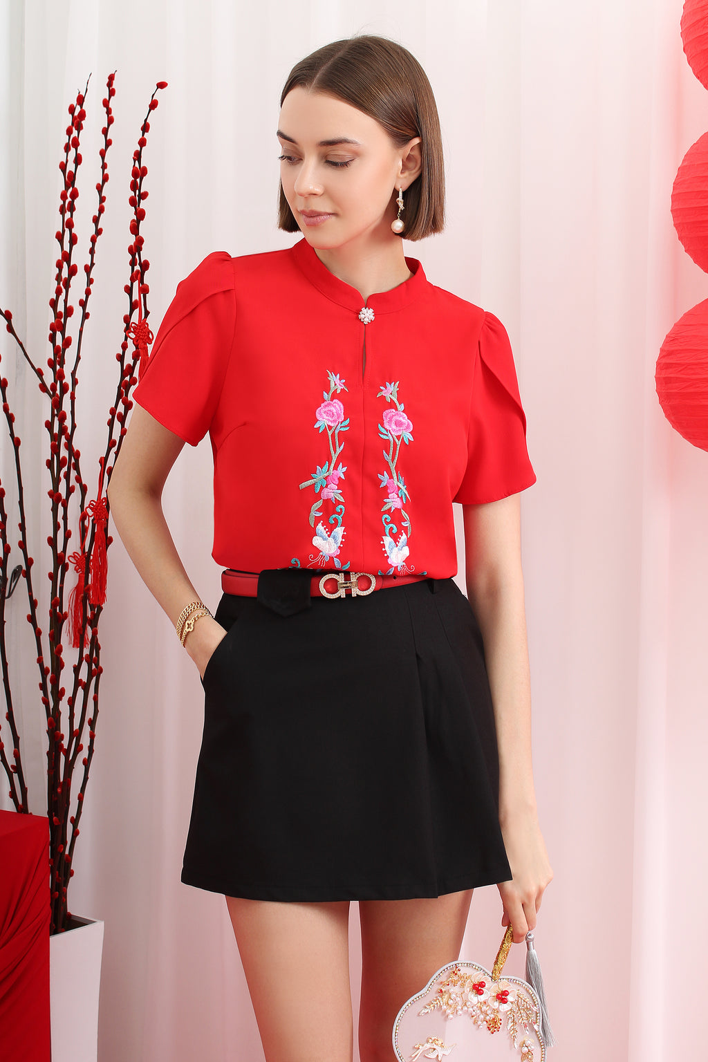 Floral Embroidered Cheongsam Top