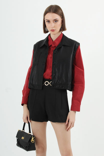 High Waist Chain Belt Accent Pleated Tailored Shorts