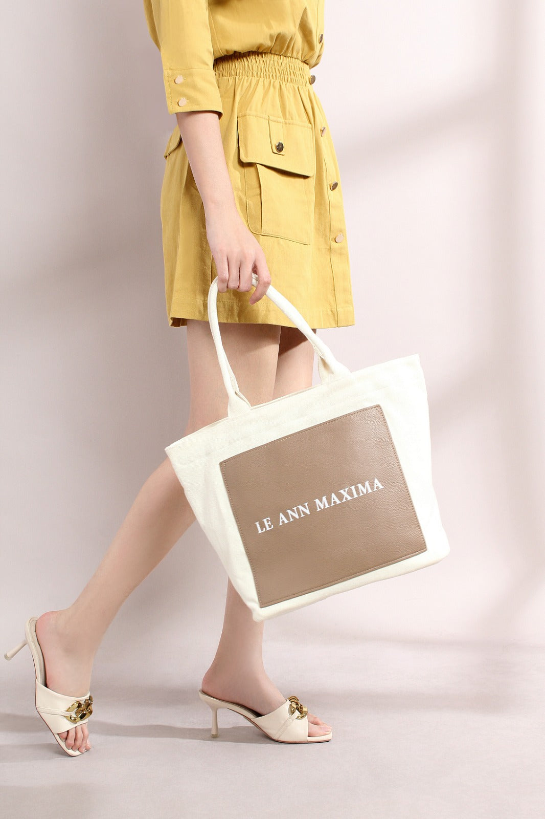 (Free Items) Le Ann Maxima White & Brown Shopping Bag (Not For Sale)