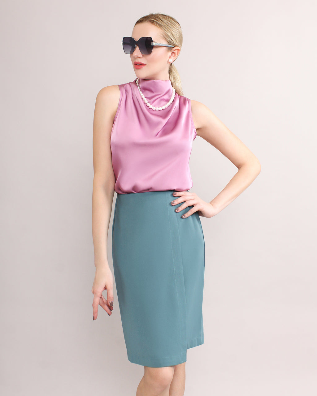 High Waisted Pleated Pencil Skirt