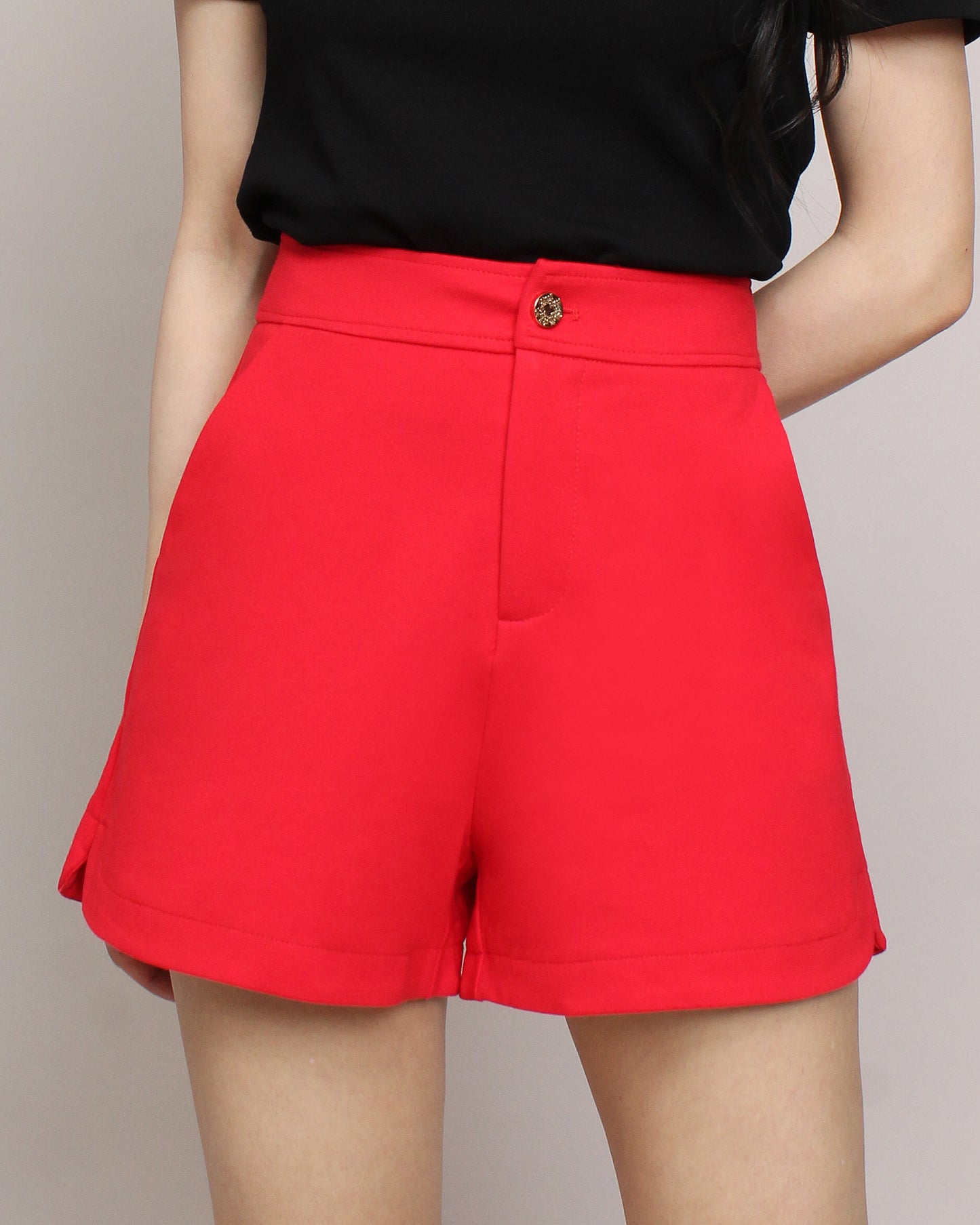Alessandra Zipper Fly Pockets Side Shorts