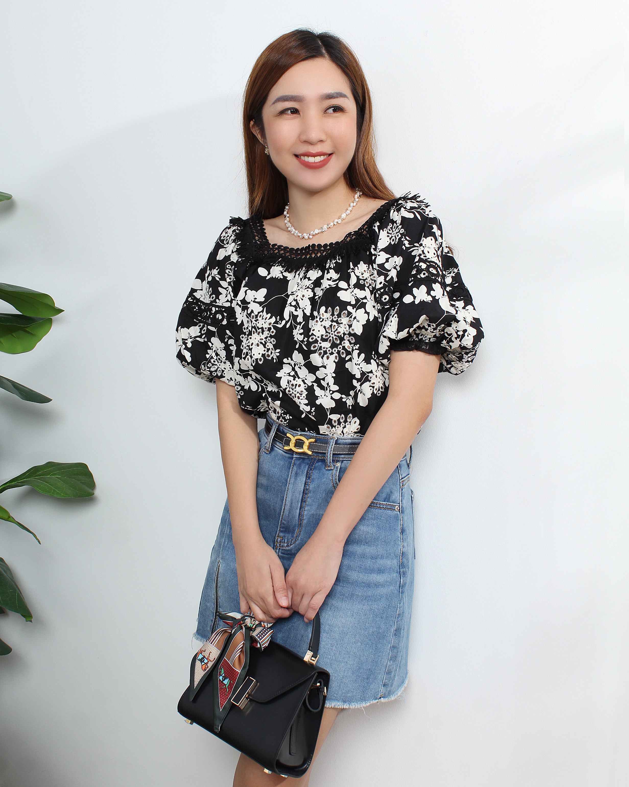 Simi Lace Puff Sleeve Blouse