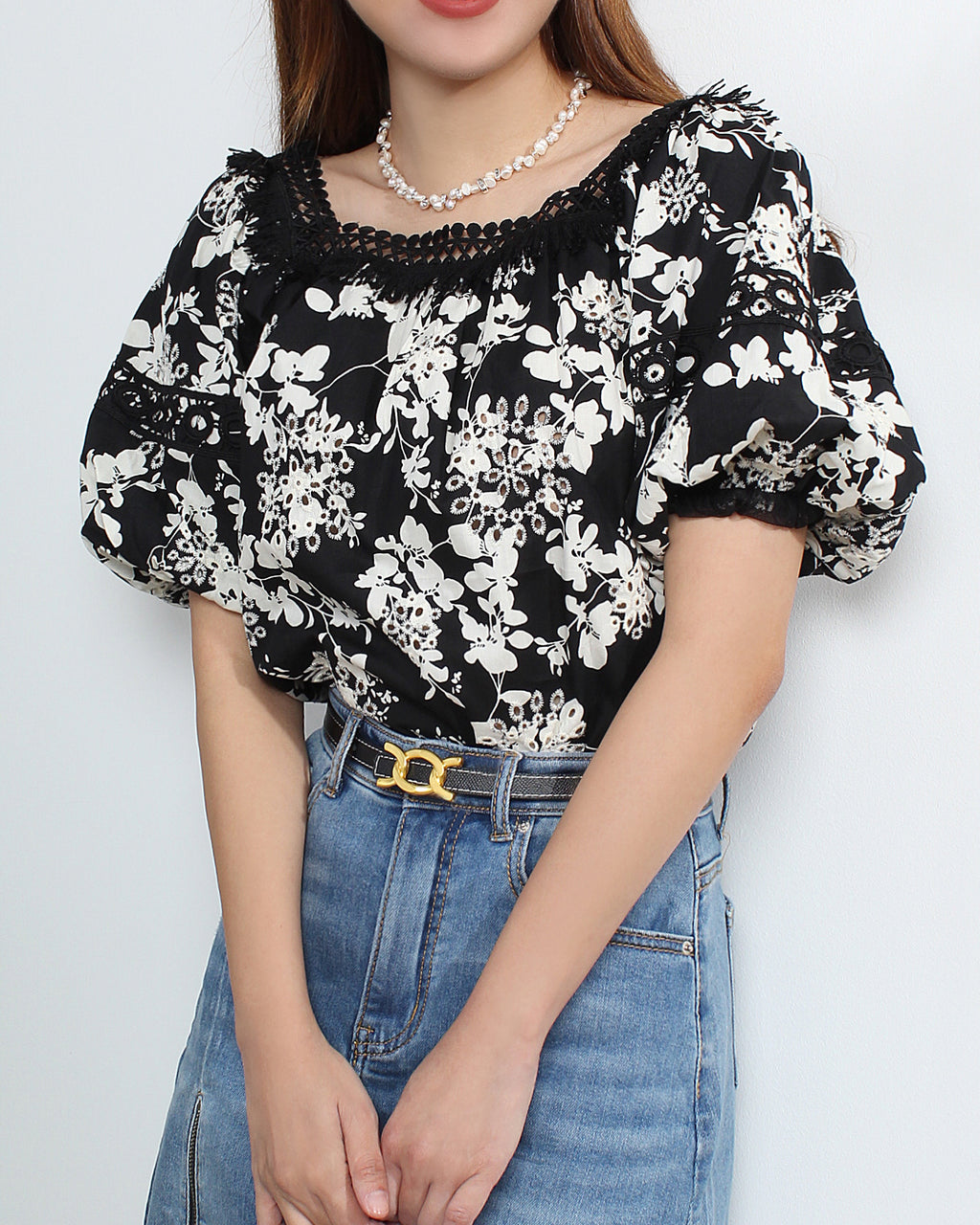 Simi Lace Puff Sleeve Blouse