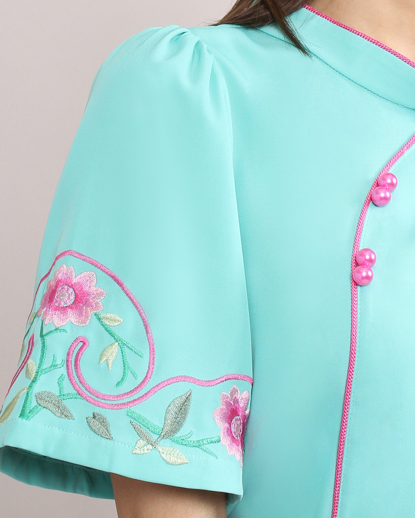 Silk Cheongsam Embroidered Sleeve Blouse